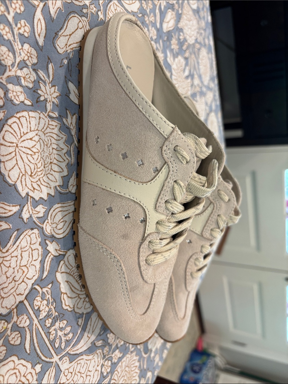 Casual Suede Lace-Up Sneakers - Light Beige - Picture 2 of 5